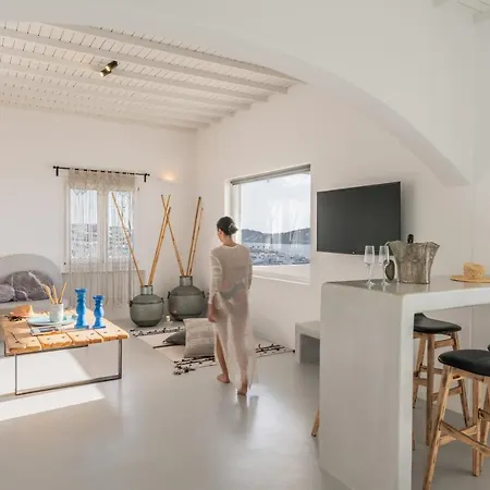 Yalos Mykonos 3 Bedroom Luxury In Mykonos Town With Sea & Sunset View Tagou