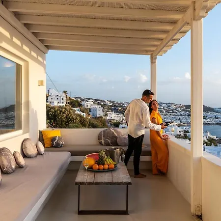 Yalos Mykonos 3 Bedroom Luxury In Mykonos Town With Sea & Sunset View בית נופש