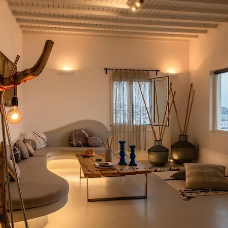 Yalos Mykonos 3 Bedroom Luxury In Mykonos Town With Sea & Sunset View بيت للعطل