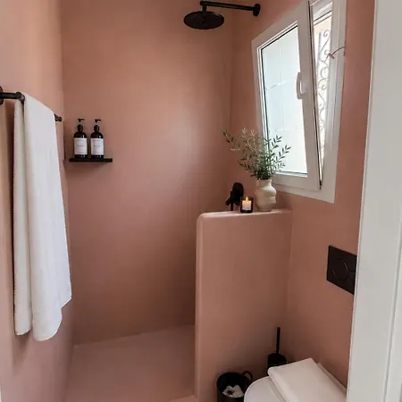 Yalos Mykonos 3 Bedroom Luxury In Mykonos Town With Sea & Sunset View بيت للعطل Tagoo (Mykonos)